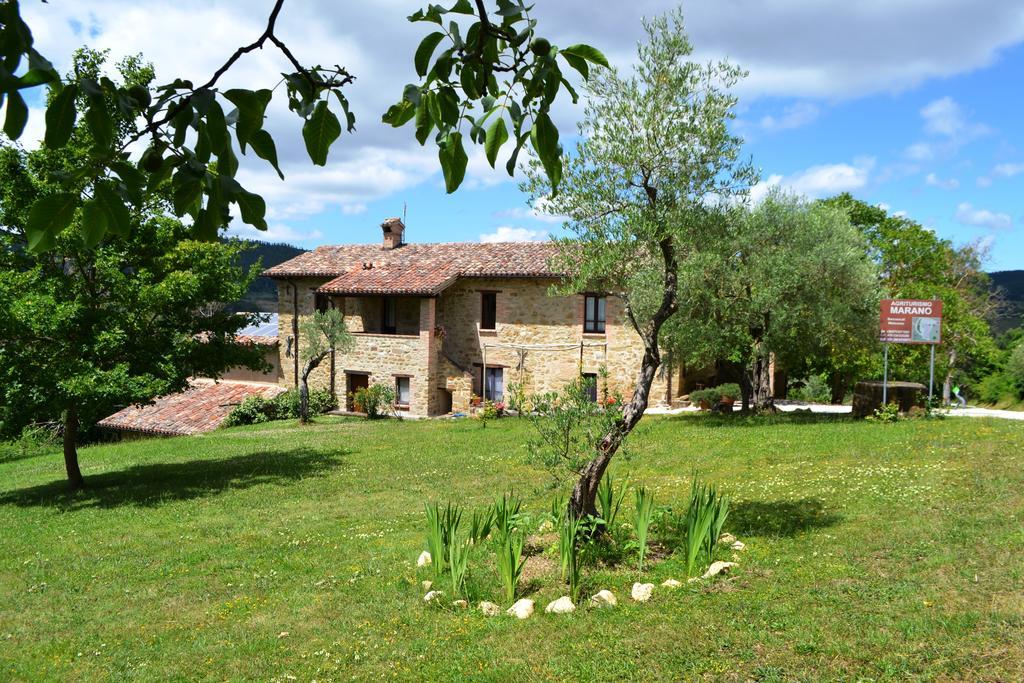 Mengara Agriturismo Marano מראה חיצוני תמונה