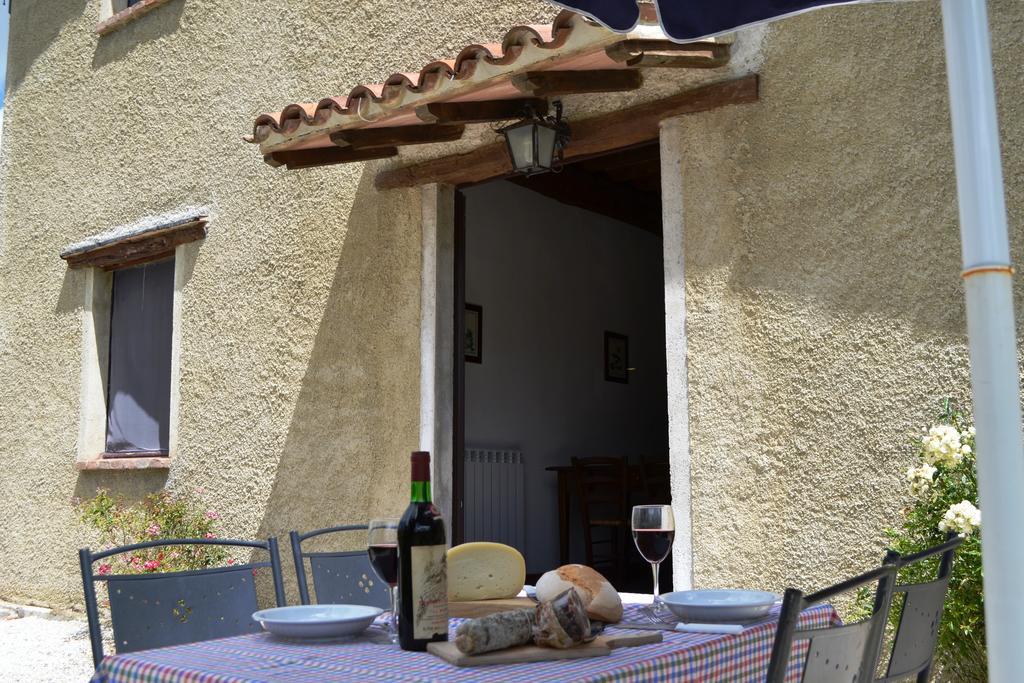 Mengara Agriturismo Marano מראה חיצוני תמונה