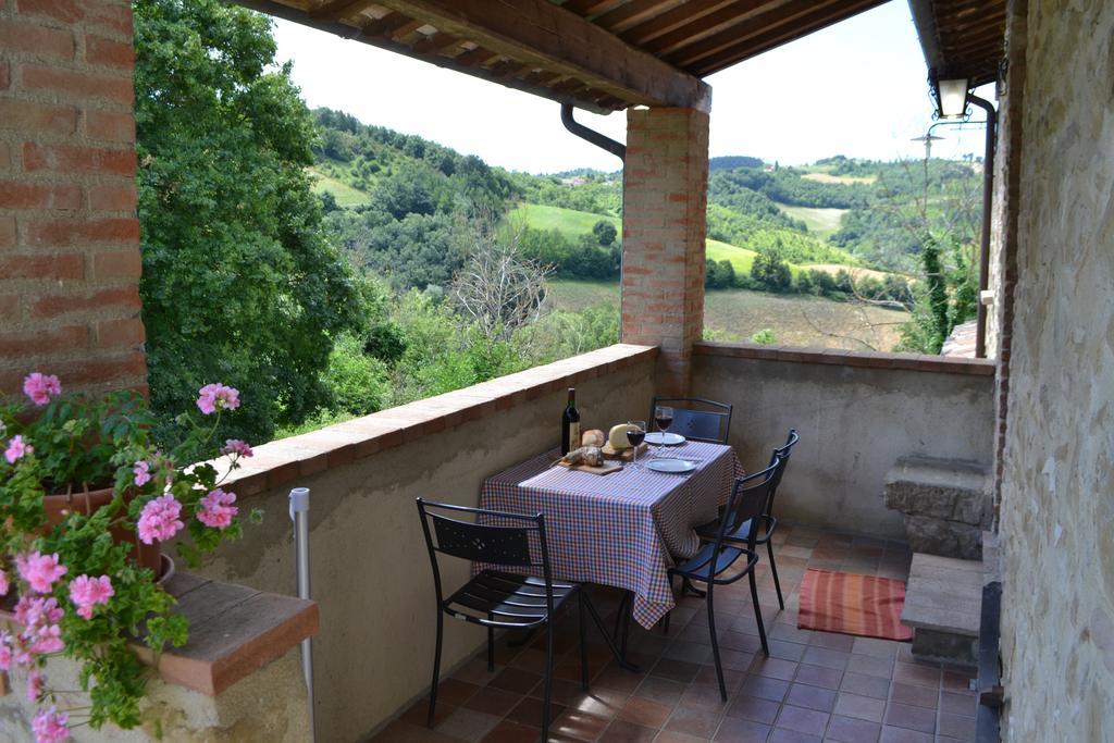 Mengara Agriturismo Marano מראה חיצוני תמונה
